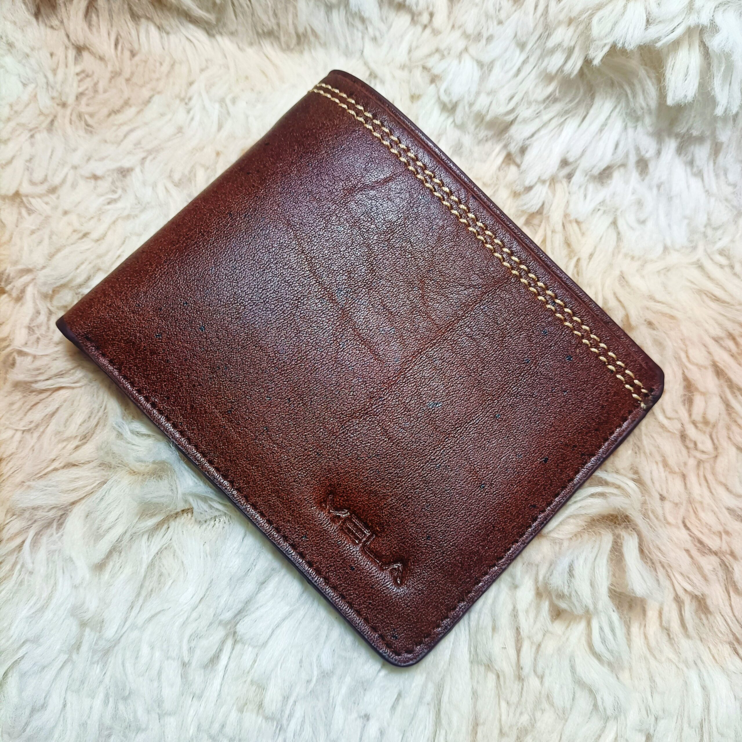 One part Leader wallet (m82c)